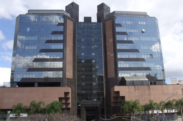 fachada do prédio aonde se localiza a IESB